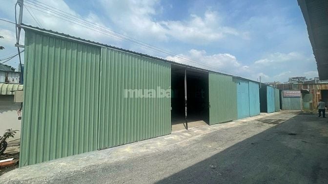 Cho thuê kho đường kênh 19/5 phường Tây Thạnh -Diện tích: 200m2