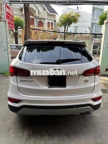 Hyundai Santa Fe 2017 2.2L 4WD - 84777 km