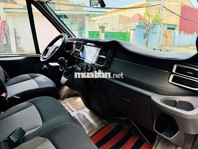 Ford Transit 2023 - Chạy ít giá tốt HT Góp 70%