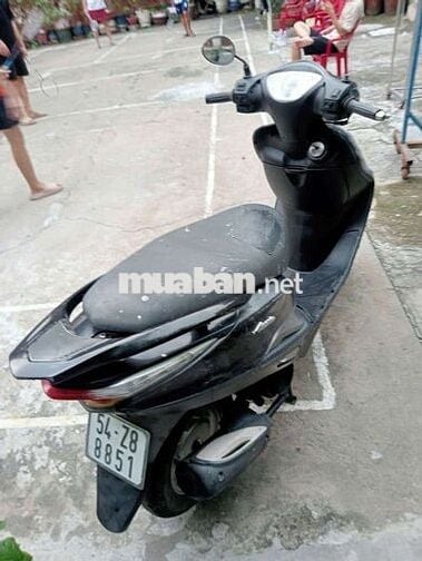 Nhà dư dùng bán bớt xe Attila đĩa bay máy êm mạnh