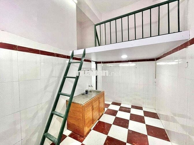 🔥PHÒNG TRỌ CÓ GÁC SẴN MÁY LẠNH_THANG MÁY_GẦN CÔNG VIÊN GIA ĐỊNH