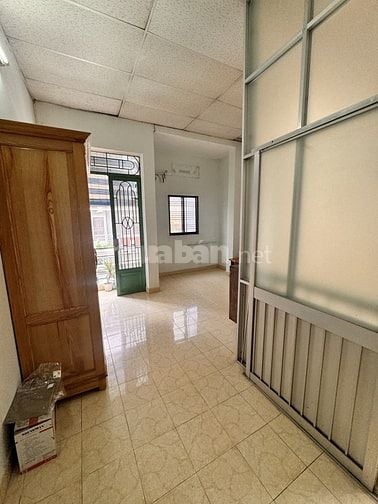 SIÊU PHẨM NGUYỄN TRÃI .Q1 - 33M2 NGANG 4M - 4 TẦNG - GẦN HXH 