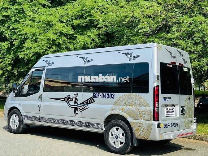 Ford Transit 2023 - Chạy ít giá tốt HT Góp 70%