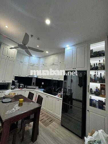 BÁN GẤP CĂN HỘ CHUNG CƯ KHÁNH HỘI 3 82m2-2pn/2wc TẦNG TRUNG, QUẬN 4 SỔ