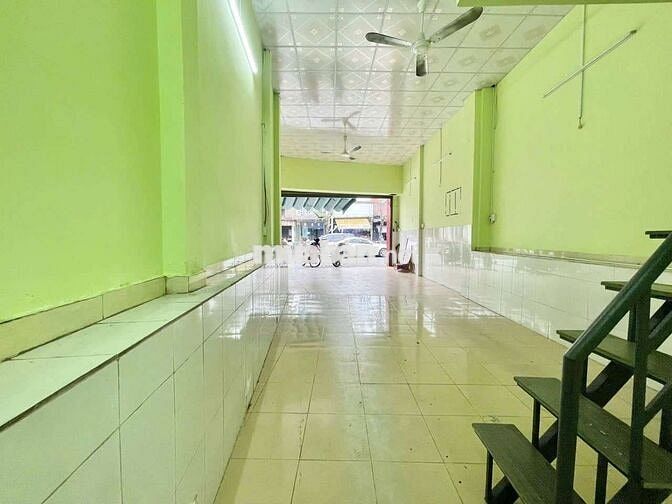 Cho thuê nhà mặt tiền Nguyễn Oanh P17 Gò Vấp
– Diện tích: 5.5m x 22m