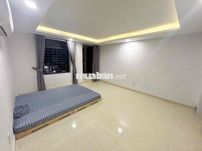 Phòng 40m Ban Công Phan Đăng Lưu P1 Phú Nhuận đầy đủ nội thất
