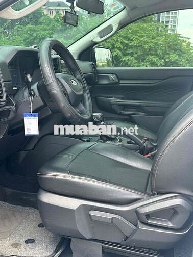 Ford Ranger XLS 2.0AT 4x4 sx 2024 màu trắng đẹp