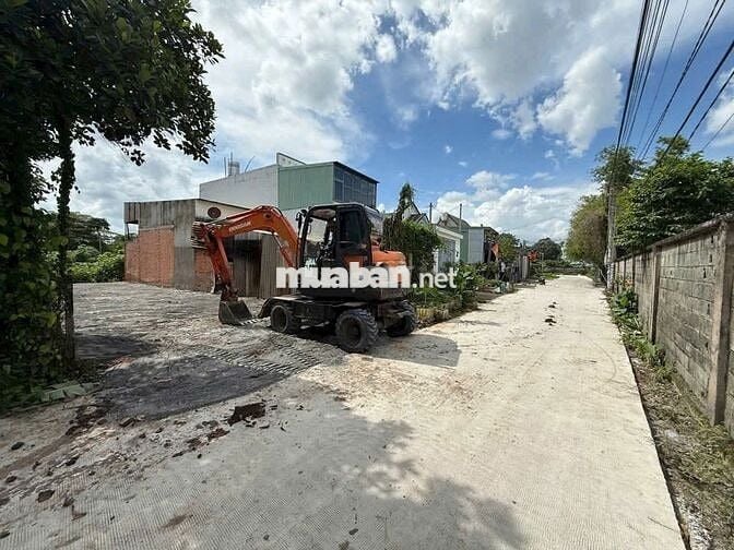 NHANH TAY MUA NGAY LÔ ĐẤT GIÁ 880T.R – SỞ HỮU ĐẤT 140m²,P.PHÚ MỸ,DX002