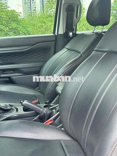 Ford Ranger XLS 2.0AT 4x4 sx 2024 màu trắng đẹp