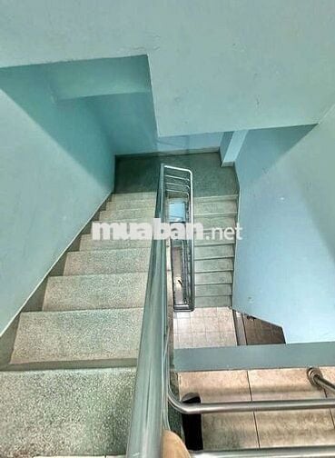 Bán nhà hẻm xe tải Thăng Long Tân Bình 5x20, 3 tầng. Giá 16.5 tỷ