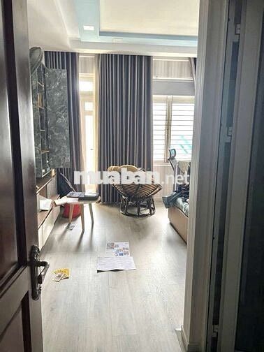 BÁN NHÀ HXT,Ô TÔ NGỦ NHÀ,GẦN MT QUANG TRUNG,4TẦNG BTCT,80M²,8.TỶ TL