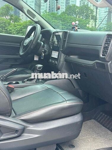 Ford Ranger XLS 2.0AT 4x4 sx 2024 màu trắng đẹp