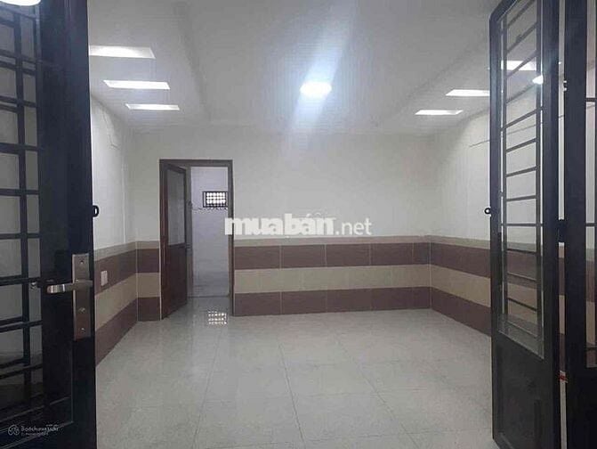 NHÀ 1T1L 4x14 GIÁ 10TR GẦN HỌC VIỆN TƯ PHÁP LINH CHIỂU, THỦ ĐỨC