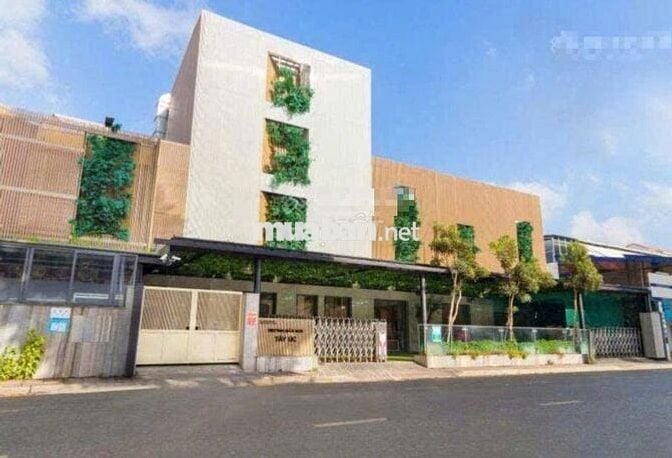 MT Cách Mạng Tháng Tám Quận 3 Gần Vòng Xoay dân chủ