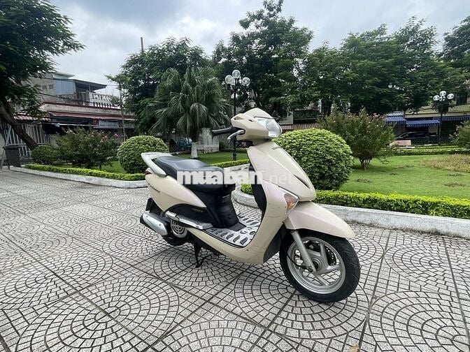 Cần bán xe lít 2010 chính chủ