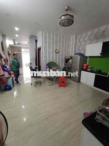 Bán nhà 4 lầu hẻm ô tô, gần chợ Bình Trị Đông B, Giá 8.9 tỷ