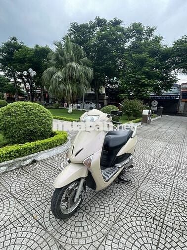 Cần bán xe lít 2010 chính chủ