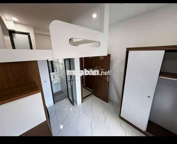 Tôi cần bán nhà mặt ngõ Lê Quang Đạo 7tầng thang máy full nội thất.