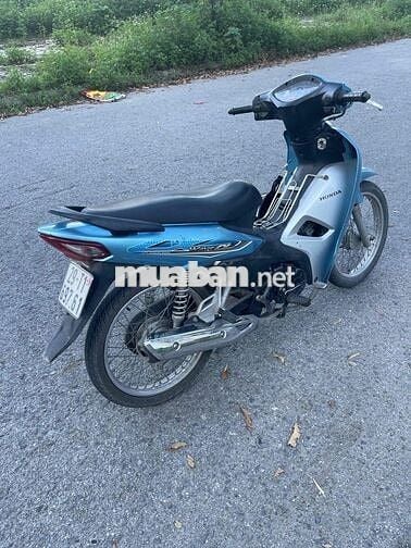 Em bán chiếc xe như hình có ra lộc