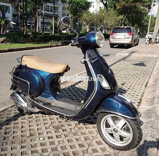 Bán nhanh Vespa LX 125ie