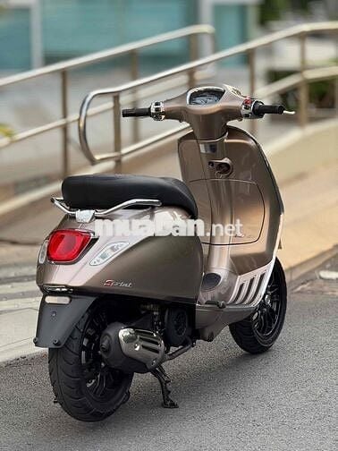Vespa Sprint TFT 150 2024 odo 6000km