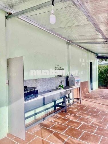 Nhà Biệt Thự Sân Vườn Rộng DT 400m2 Có Nhà 70m2 2Pn 2Wc Quận 12