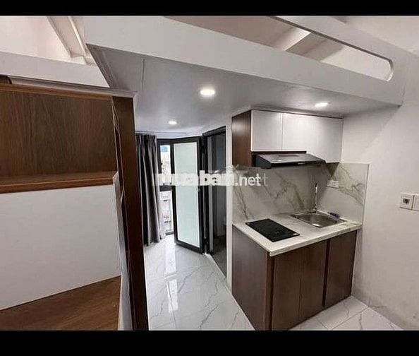 Tôi cần bán nhà mặt ngõ Lê Quang Đạo 7tầng thang máy full nội thất.