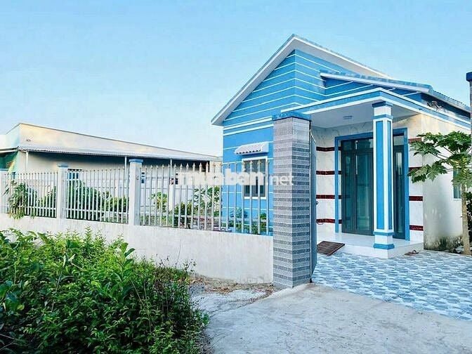 NHÀ VƯỜN 702,9 M2 ( 21,3X 33) ĐƯỜNG TRƯỜNG BÌNH. XÃ MỸ LỘC. CẦN GIUỘC.