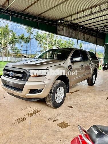 Ford Ranger 2015 số sàn 2 cầu