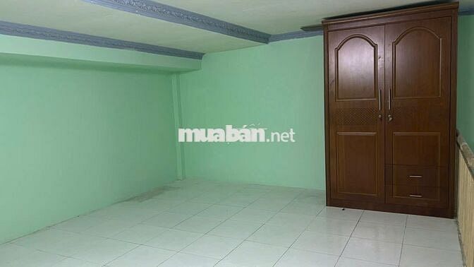 Cần cho thuê nhà nguyên căn đường Trần Xuân Soạn  địa chỉ 793