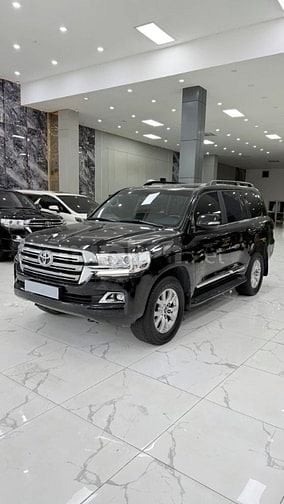 Bán Toyota Land Cruiser 4.6V8 sản xuất 2019. Xe quá mới.