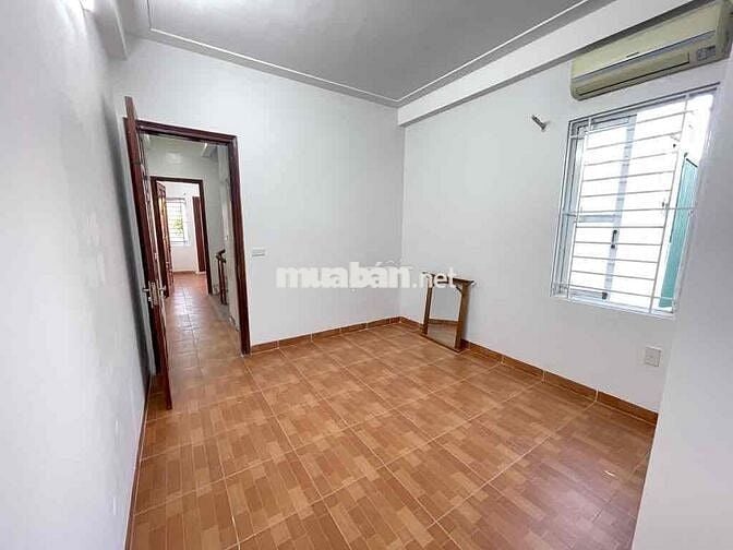 Định công 35m 6 tầng nhà đẹp ở ngay