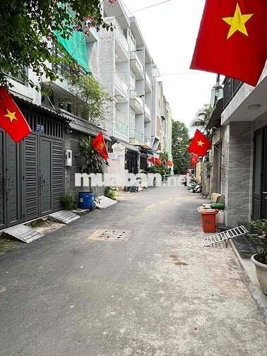 phòng trọ không chung chủ, giờ giấc tự do