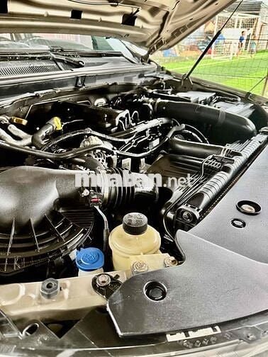 Ford Ranger 2015 số sàn 2 cầu