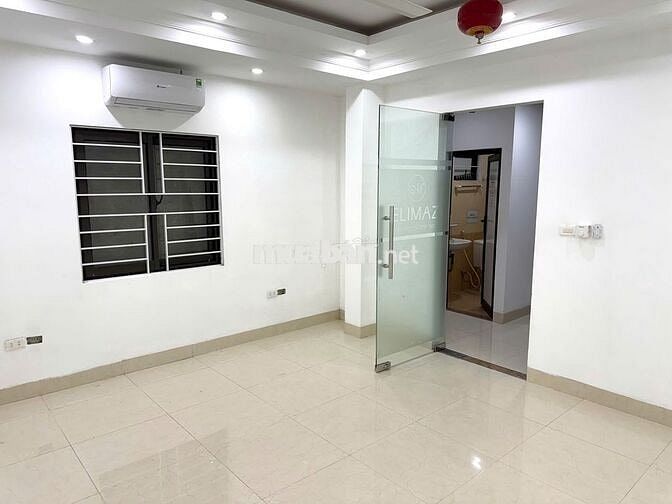 Văn phòng 90m² – 13.9tr/tháng – Nguyễn Khang (cuối đường Thành Thái)