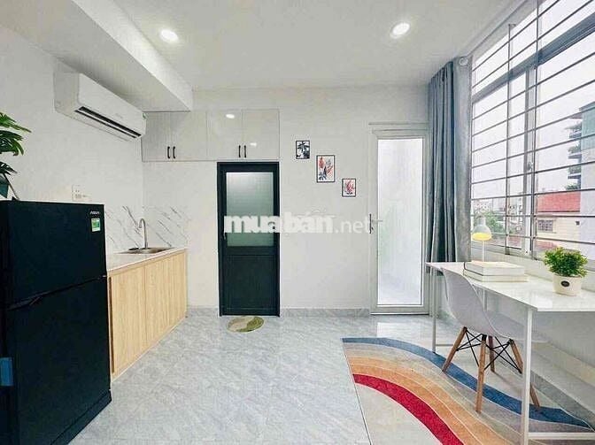 STUDIO BAN CÔNG CÓ THANG MÁY TẠI DƯƠNG QUẢNG HÀM