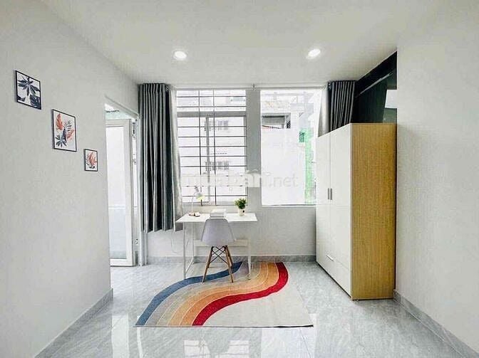 STUDIO BAN CÔNG CÓ THANG MÁY TẠI DƯƠNG QUẢNG HÀM
