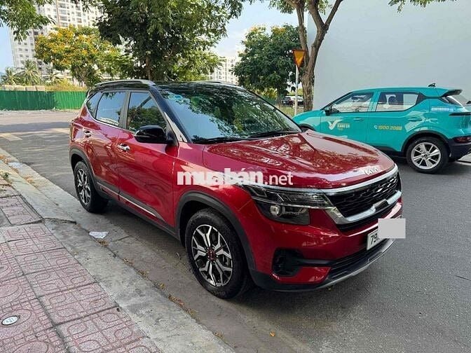 Kia Seltos 2021 mẫu mới Luxury 1.4 AT - 31100 km
