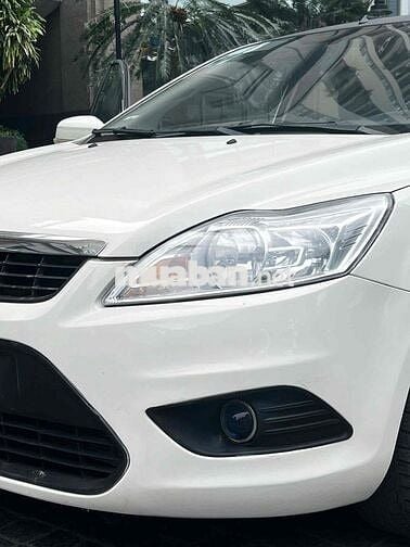 Ford Focus 2011 1.8 AT - 100000 km