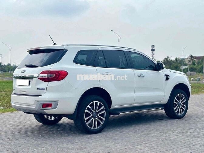 Ford Everest 2020 Titanium 2.0L AT 4x2 - 42000 km