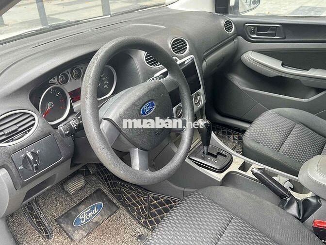 Ford Focus 2011 1.8 AT - 100000 km