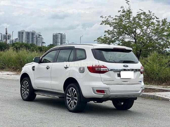 Ford Everest 2021 Titanium 2.0L AT 4x2 - 80000 km