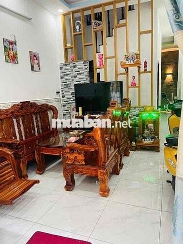 Bán nhà SHR đường Đông Bắc Q12 , 3pn , Ban công. giá 3 tỷ 750 tl