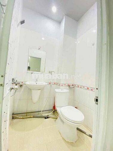 CHUNG CƯ MINI STUDIO CỬA SỔ TRỜI NGAY CHỢ TÂN ĐỊNH - CV LÊ VĂN TÁM Q1