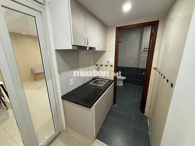 CĂN HỘ 2PN MỚI 100% NGAY NGUYỄN HỮU THỌ - HẢI CHÂU