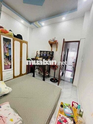 Bán nhà SHR đường Đông Bắc Q12 , 3pn , Ban công. giá 3 tỷ 750 tl