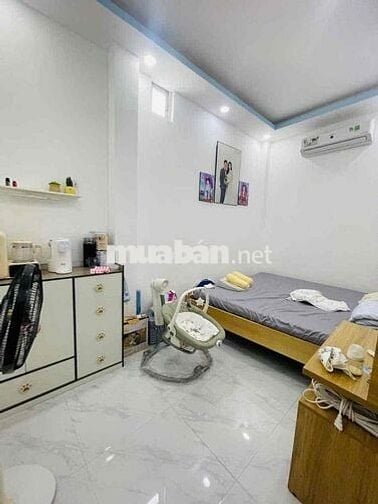 Bán nhà SHR đường Đông Bắc Q12 , 3pn , Ban công. giá 3 tỷ 750 tl