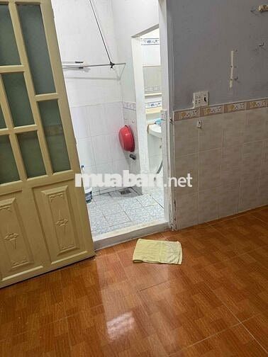 Nhà cho thuê hẻm 1651 lê văn lương, 48m2, hẻm xe hơi