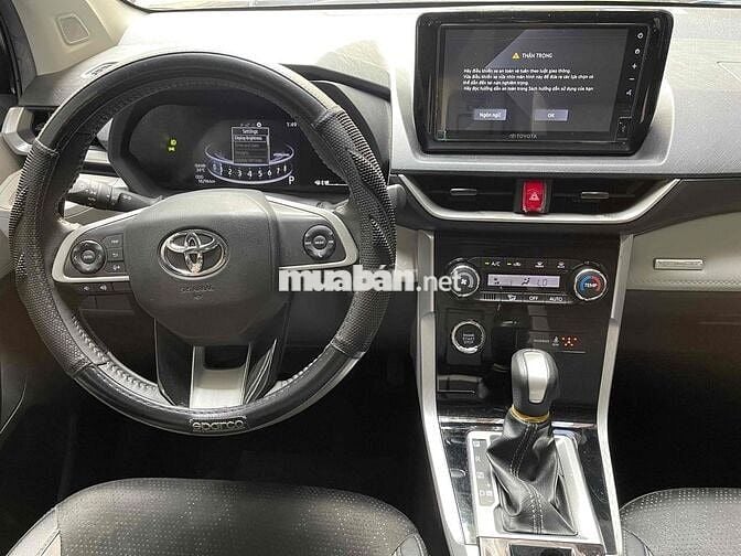 Toyota Veloz Cross 2024 - 18 ngàn km bao sang tên