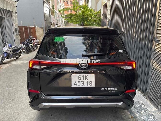 Toyota Veloz Cross 2024 - 18 ngàn km bao sang tên
